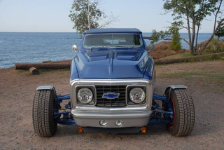 Illustration for article titled The Cleanest Open-Wheeled Truck You Can Drive From An Adirondack Chair
